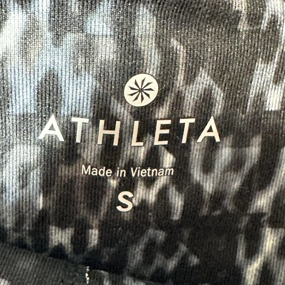 Athleta Leggings Womens Small Black Snakeprint Mid Rise Workout Gym - Picture 6 of 12